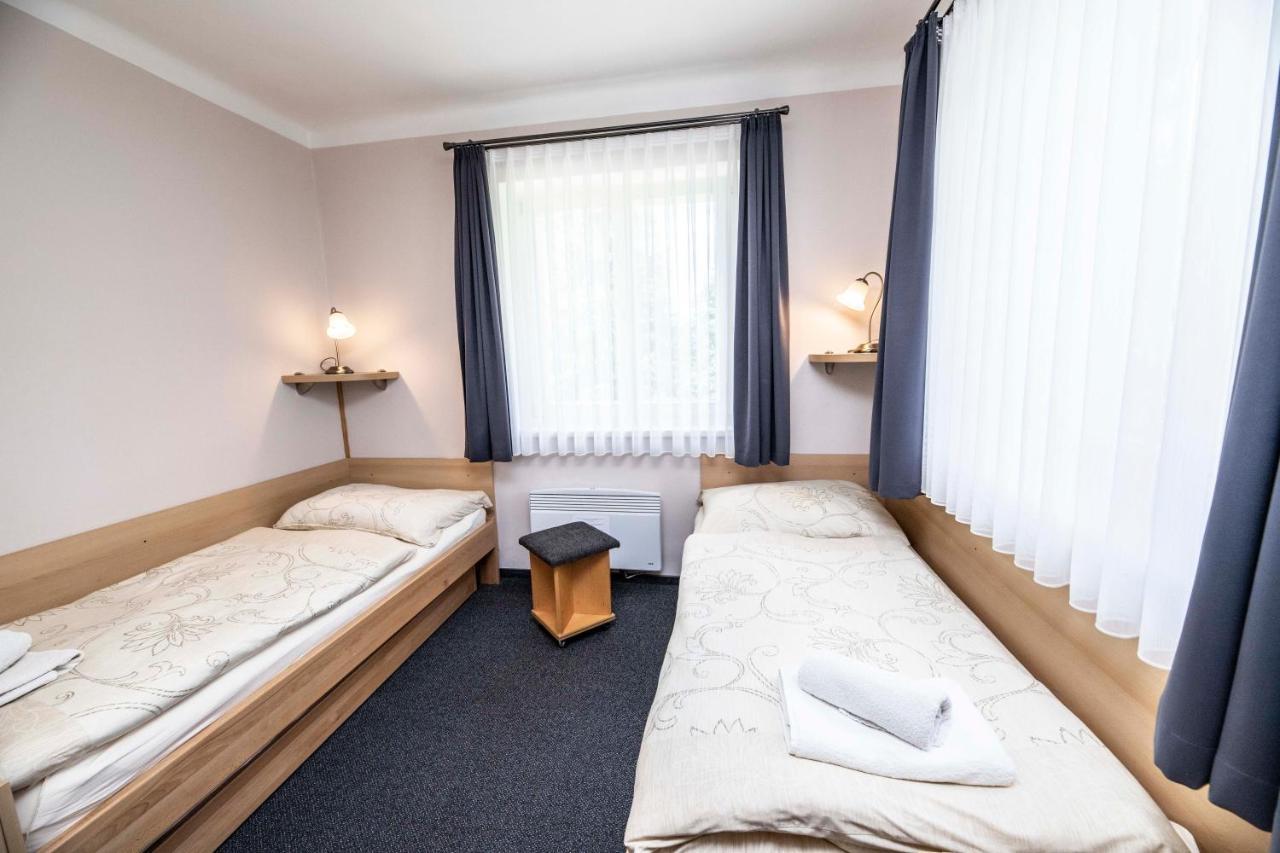 Parkhotel Skalni Mesto Jičín Екстериор снимка