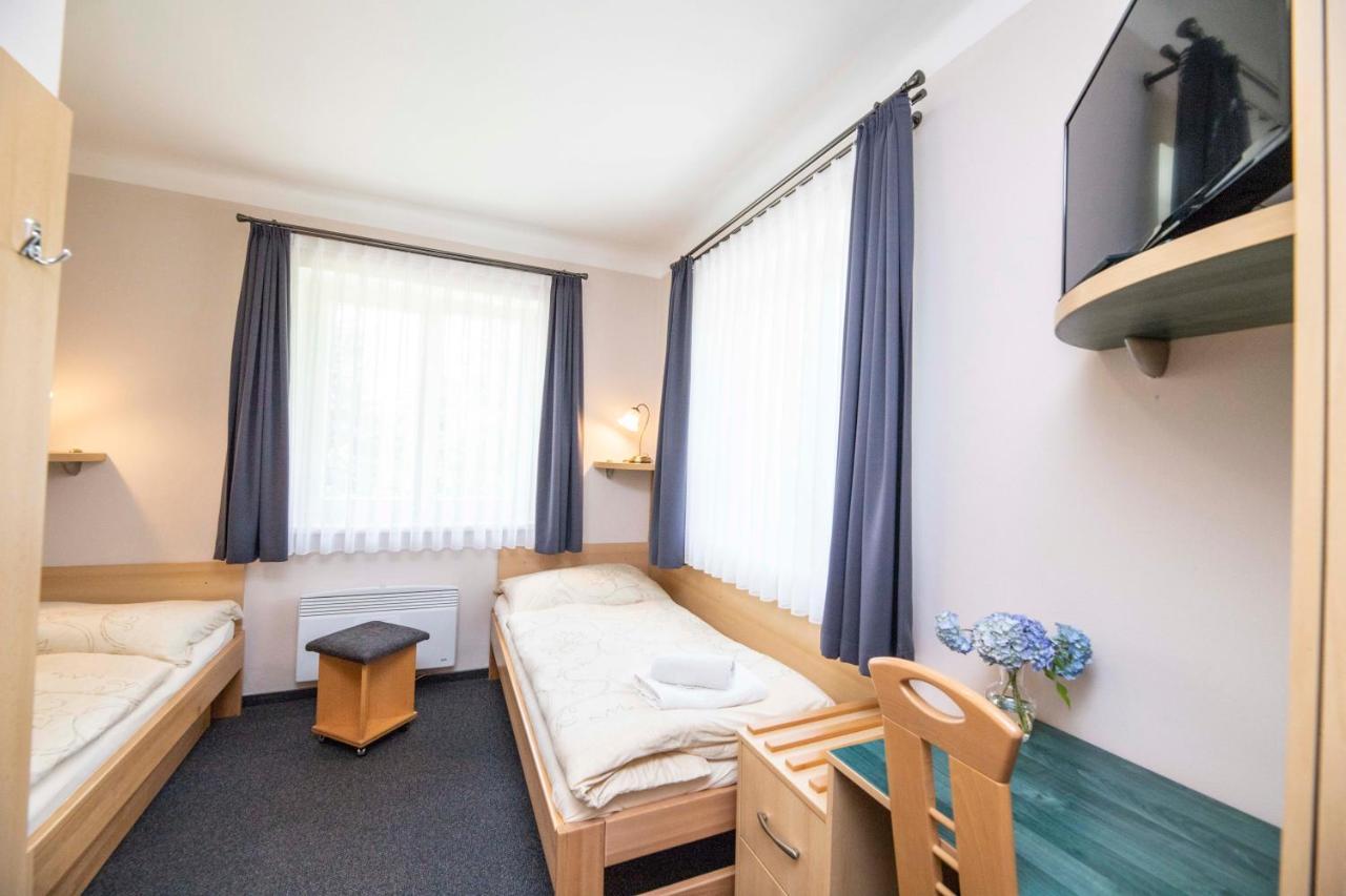 Parkhotel Skalni Mesto Jičín Екстериор снимка